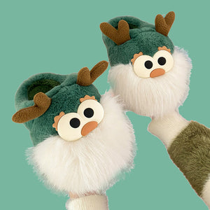 Bob the Reindeer Slippers - www.thelineahome.nl - Kawaii Homeware - Festive Design - Christmas Presents 