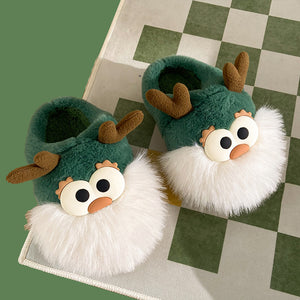 Bob the Reindeer Slippers - www.thelineahome.nl - Kawaii Homeware - Festive Design - Christmas Presents 