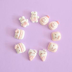 Munchy Momo Earrings (3)