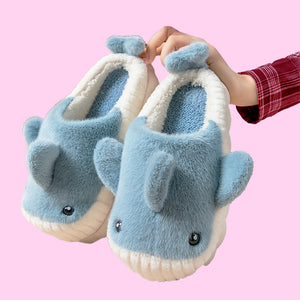 Fluffy Kujira Whale Slippers - www.thelineahome.nl - Ocean Blue 