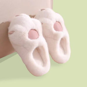 Fluffy Paw Slippers - www.thelneahome.nl - Kawaii Homeware