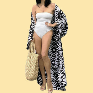 Hana Hana Kimono Robe - www.thelineahome.nl - Black and White