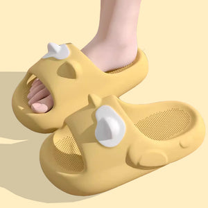 Kitty Ears Marshmallow Slippers - www.thelineahome.nl - Kawaii Homeware - Custard Yellow