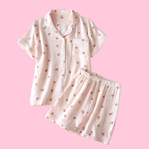 Peachy Momo Pyjamas - www.thelineahome.nl - Kawaii Home Apparel - Peachy Pink