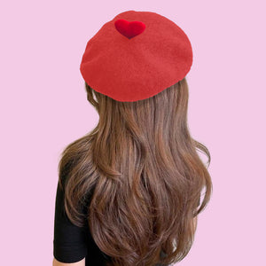 Sweetheart Wool Felt Beret - www.thelineahome.nl - Cherry Red 