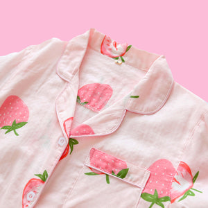 Ichigo Strawberry Summer Pyjamas - The Linea Home - Kawaii Homeware - Collar detail